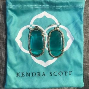 Kendra Scott Danielle Emerald Green Earrings